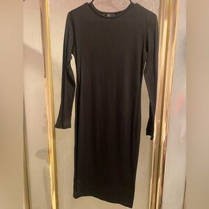 Misguided Black Teeshirt Long-sleeve Dress Size 8 (Juniors)
